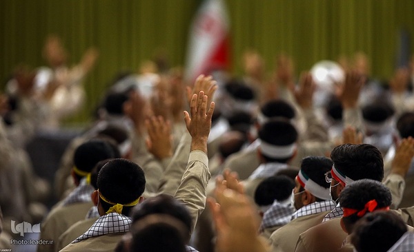 دیدار صدها تن از بسیجیان با رهبر معظم انقلاب اسلامی