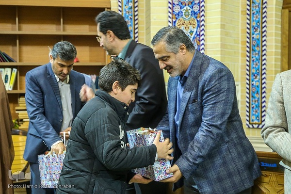 محفل انس با قرآن کریم یادواره شهدای مدافع امنیت