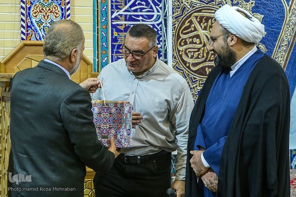 محفل انس با قرآن کریم یادواره شهدای مدافع امنیت