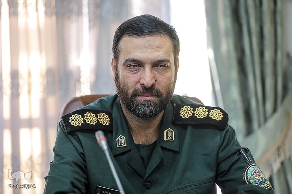 آیین رونمایی از پوستر دهمین کنگره ادبیات پایداری