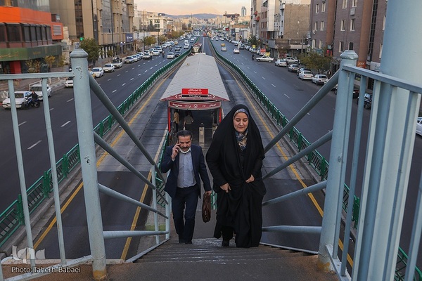 پایان یک روز کاری و بازگشت به خانه