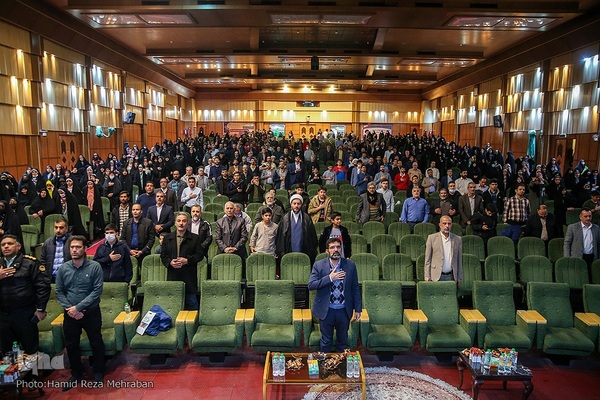 کنگره سرداران و هزار شهید