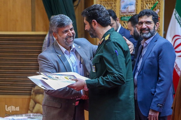 کنگره سرداران و هزار شهید