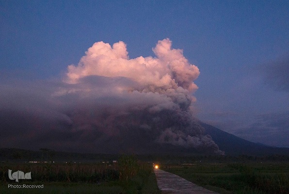 فوران آتش‌فشان سمرو در اندوزی