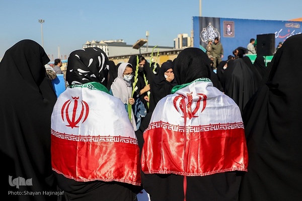 ورود پیکرهای ۱۱۱ شهید دفاع مقدس به کشور