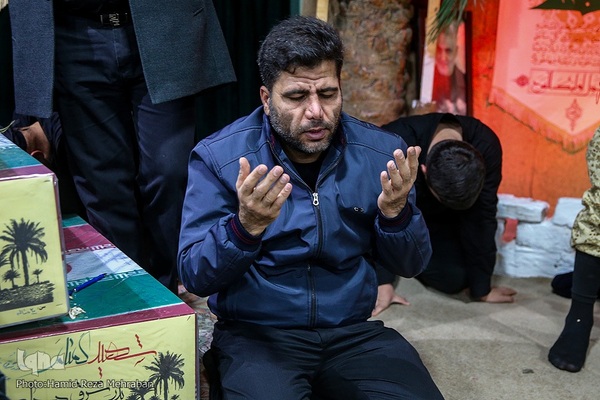 وداع با پیکر مطهر شهید مدافع امنیت طلبه بسیجی حسن مختار‌زاده