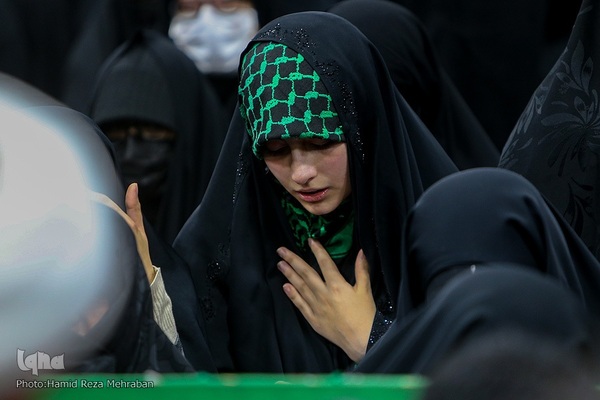 وداع با پیکر مطهر شهید مدافع امنیت طلبه بسیجی حسن مختار‌زاده