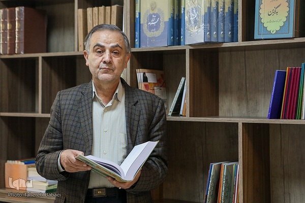 محمد حسن زورق نویسنده