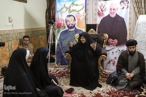 رونمایی از پوستر «روایت حبیب» در خانه شهید علی هاشمی