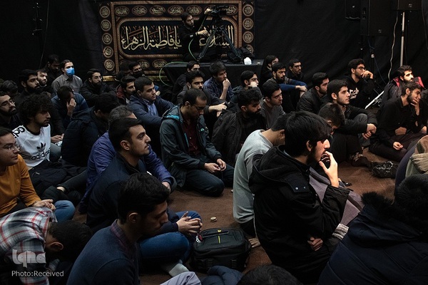 مراسم سوگواری دهه اول فاطمیه هیات الزهرا (س) دانشجویان دانشگاه صنعتی شریف