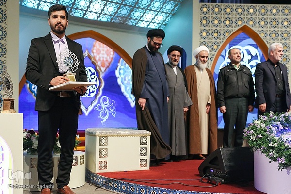 اختتامیه بخش آقایان مسابقات قرآن اوقاف در قزوین