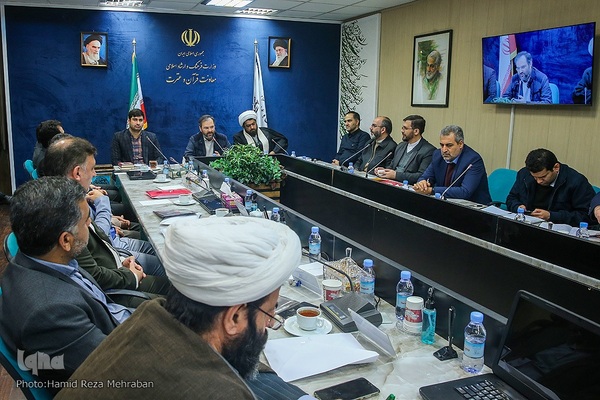 نشست روسای گروه های قرآن و عترت استان ها با معاون قرآن و عترت وزارت ارشاد