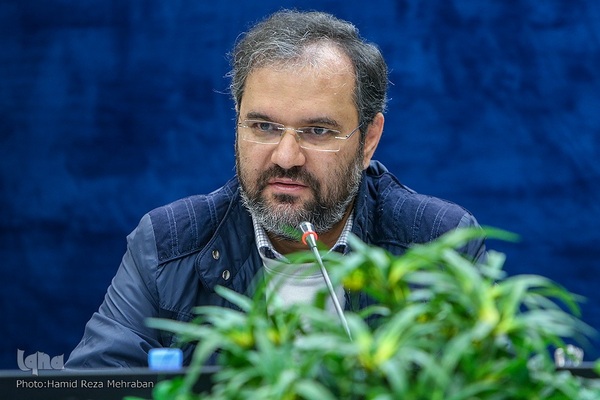 نشست روسای گروه های قرآن و عترت استان ها با معاون قرآن و عترت وزارت ارشاد