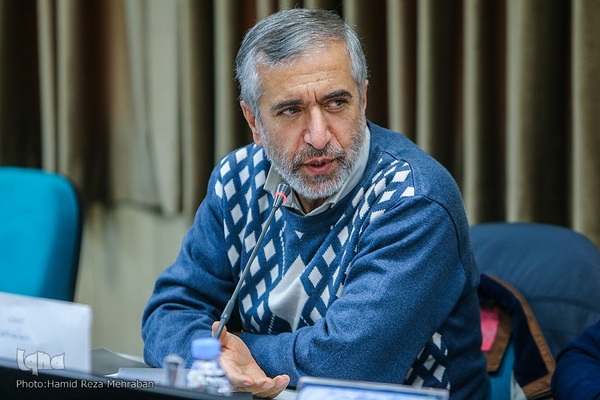 نشست روسای گروه های قرآن و عترت استان ها با معاون قرآن و عترت وزارت ارشاد