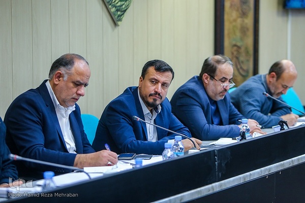 نشست روسای گروه های قرآن و عترت استان ها با معاون قرآن و عترت وزارت ارشاد