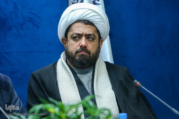 نشست روسای گروه های قرآن و عترت استان ها با معاون قرآن و عترت وزارت ارشاد