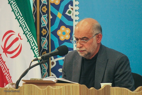 برگزاری جلسه تلاوت و استماع قرآن با یاد شهید سلیمانی