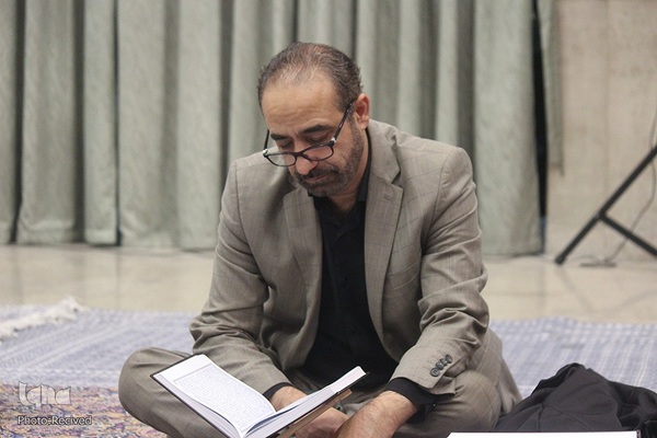 برگزاری جلسه تلاوت و استماع قرآن با یاد شهید سلیمانی