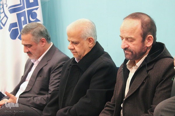 برگزاری جلسه تلاوت و استماع قرآن با یاد شهید سلیمانی