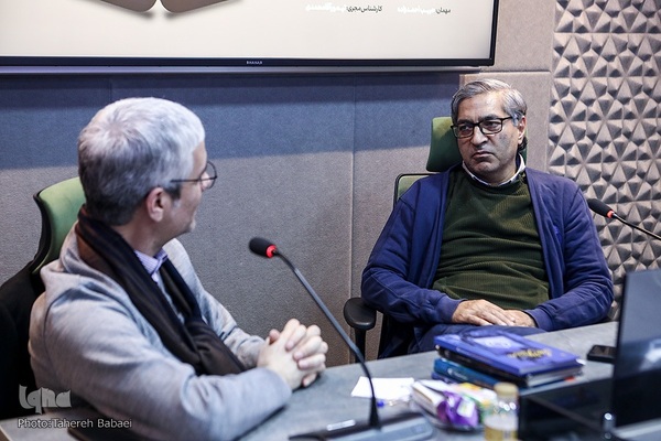 نشست مهمان با حضور حبیب احمدزاده