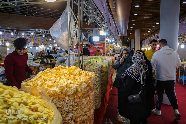 رونق بازار شب یلدا در تهران