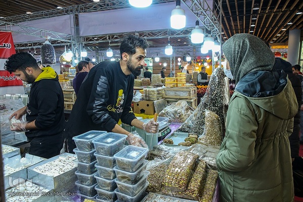 رونق بازار شب یلدا در تهران