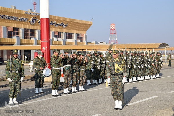 استقبال از پنج شهید گمنام دوران دفاع مقدس