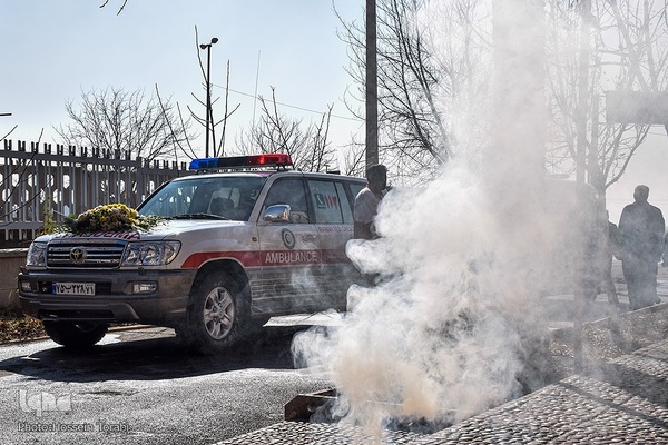 استقبال از پنج شهید گمنام دوران دفاع مقدس