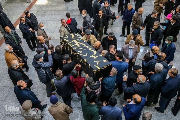 تشییع پیکر «حاج احمد فیاض» پیرغلام اهل‌بیت(ع)