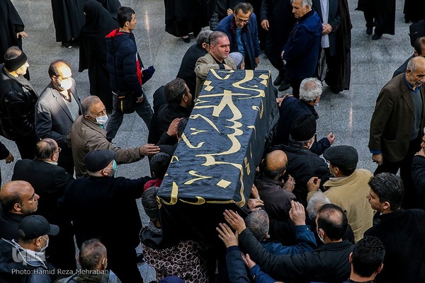 تشییع پیکر «حاج احمد فیاض» پیرغلام اهل‌بیت(ع)