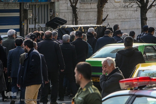 تشییع پیکر «حاج احمد فیاض» پیرغلام اهل‌بیت(ع)