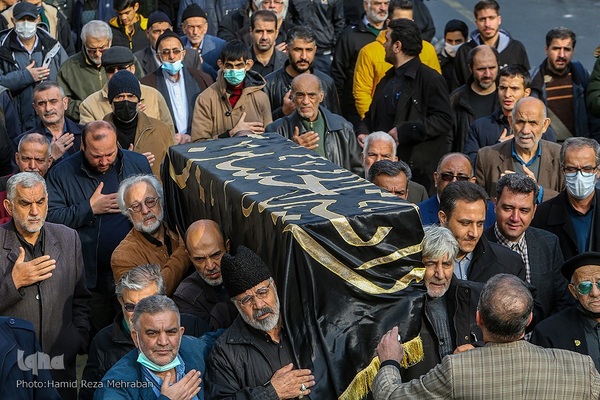 تشییع پیکر «حاج احمد فیاض» پیرغلام اهل‌بیت(ع)