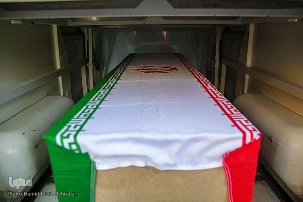 تشییع پیکر «حاج احمد فیاض» پیرغلام اهل‌بیت(ع)