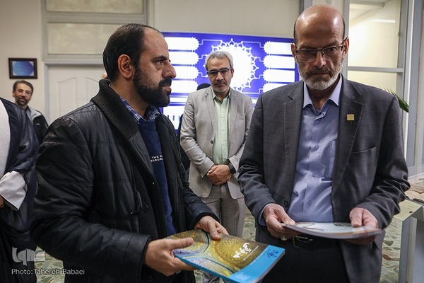 بازدید رئیس جهاددانشگاهی از سازمان قرآنی دانشگاهیان کشور