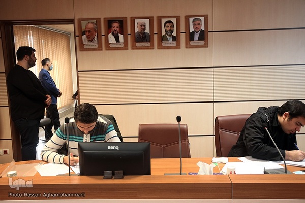 آزمون مرحله سوم هفدهمین دوره ارزیابی و اعطای مدرک تخصصی به حافظان کل قرآن کریم از سراسر کشور