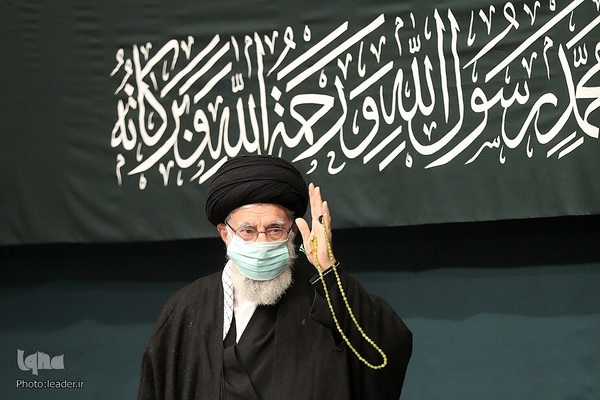 اولین شب مراسم عزاداری حضرت فاطمه‌زهرا سلام‌الله‌علیها در حسینیه امام خمینی(ره)