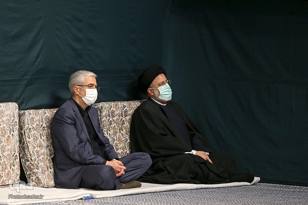 اولین شب مراسم عزاداری حضرت فاطمه‌زهرا سلام‌الله‌علیها در حسینیه امام خمینی(ره)