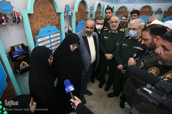 آیین افتتاحیه نمایشگاه دستاورد‌های قرآنی نیرو‌های مسلح