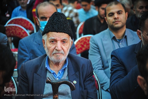 سوگواری ایام فاطمیه در جوار شهدای گمنام در اهواز