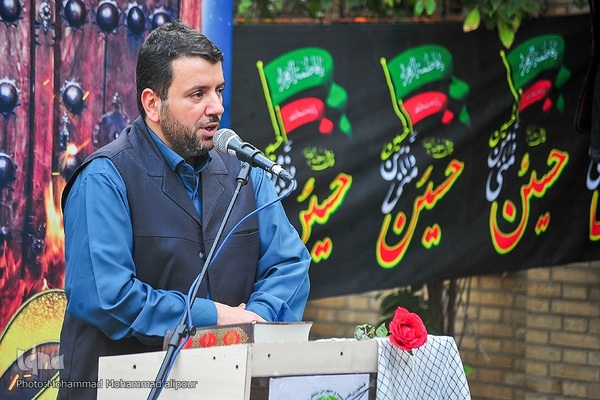 سوگواری ایام فاطمیه در جوار شهدای گمنام در اهواز