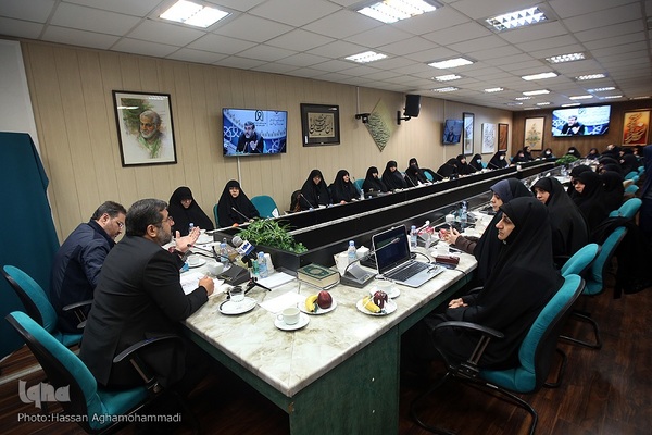 نخستین مجمع عمومی بنیاد بین المللی فعالیت های قرآنی بانوان (کوثر)