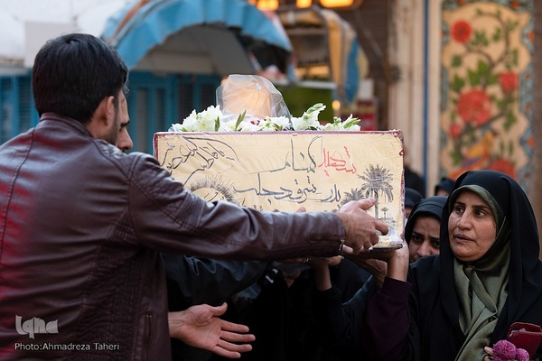 مراسم وداع با پیکر پاک شهدای ۸ سال دفاع مقدس در اصفهان‎‎