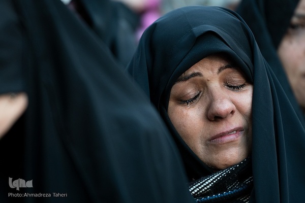 مراسم وداع با پیکر پاک شهدای ۸ سال دفاع مقدس در اصفهان‎‎