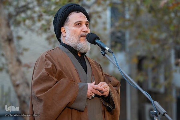 مراسم وداع با پیکر پاک شهدای ۸ سال دفاع مقدس در اصفهان‎‎