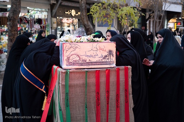 مراسم وداع با پیکر پاک شهدای ۸ سال دفاع مقدس در اصفهان‎‎