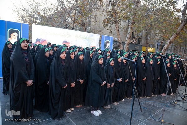 مراسم وداع با پیکر پاک شهدای ۸ سال دفاع مقدس در اصفهان‎‎