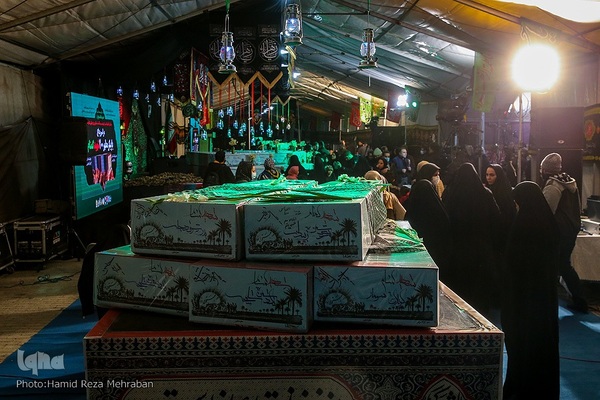 وداع با دویست سردار بی‌پلاک