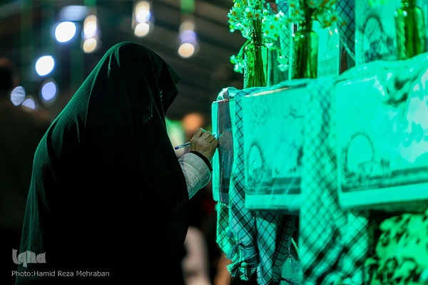 وداع با دویست سردار بی‌پلاک