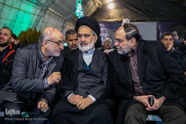 وداع با دویست سردار بی‌پلاک