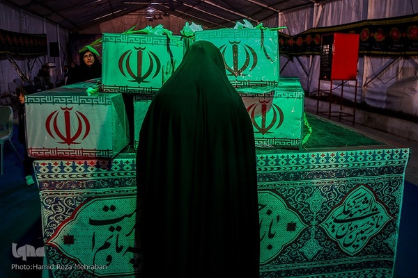 وداع با دویست سردار بی‌پلاک